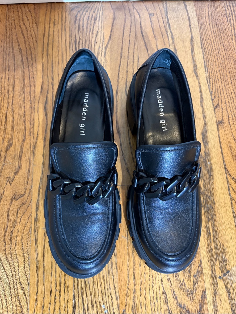 Madden Girl Hoxton Black Chain-Accent Block Heel Loafers - NEW